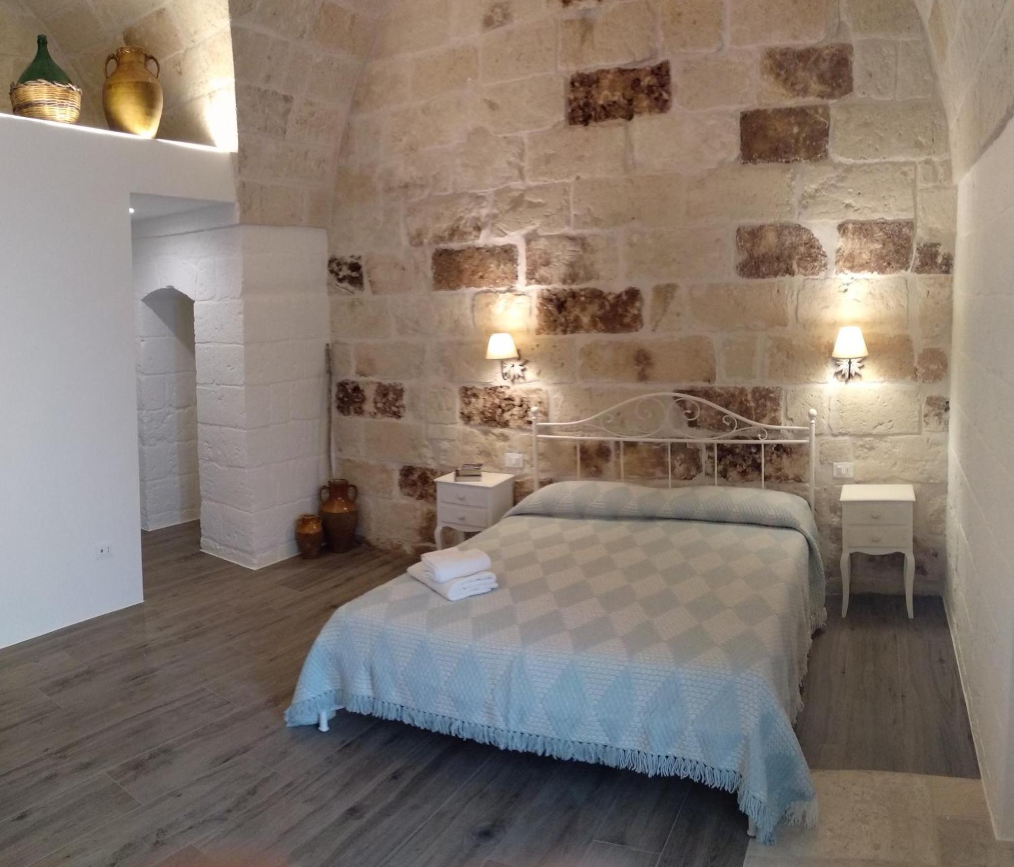 Marea B&B - Housea Полиняно а Маре Екстериор снимка